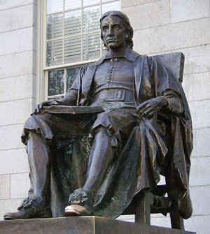 john-harvard-statue